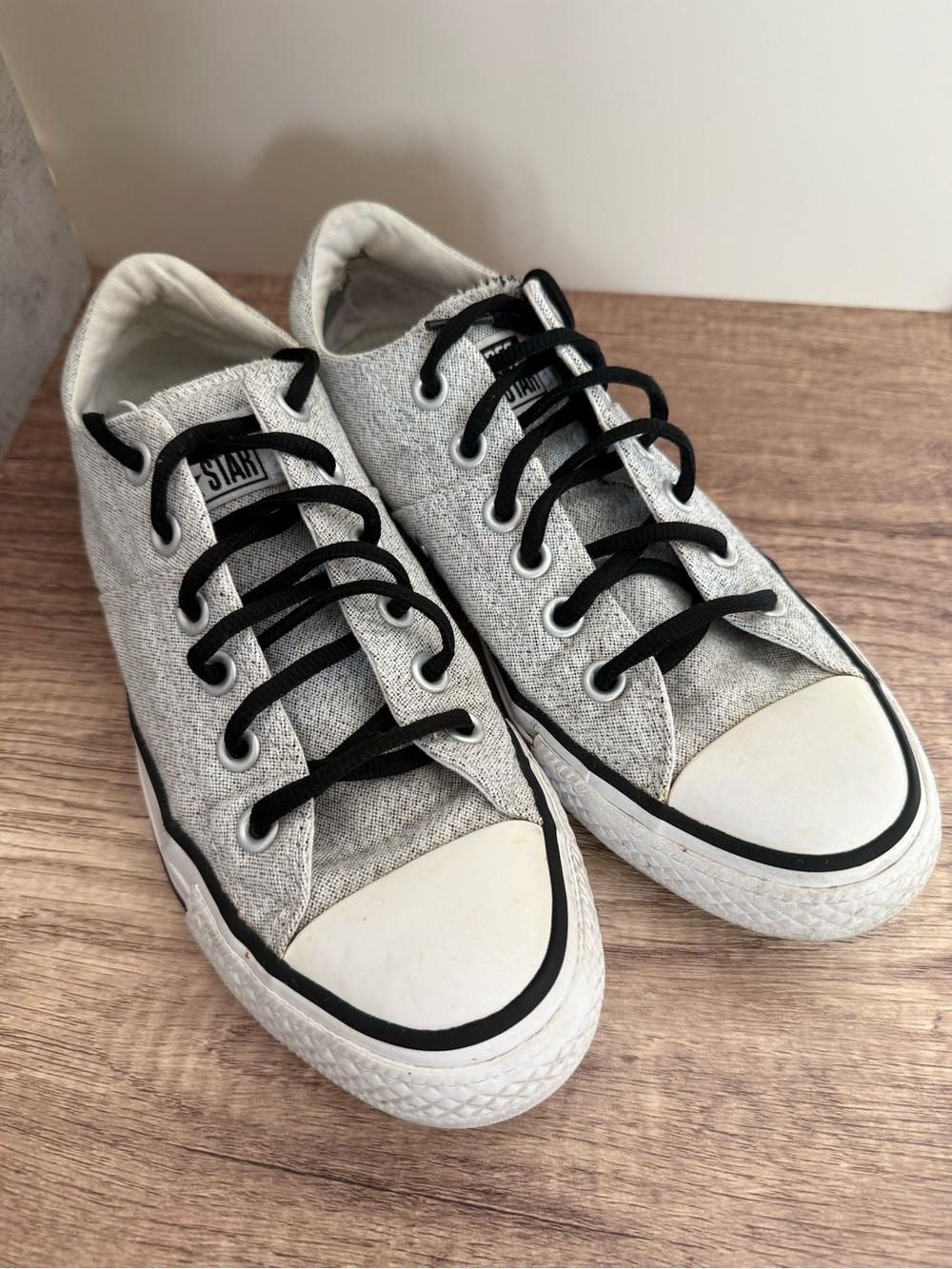 Converse Chuck Taylor All Star Madison Low Grey - Women’s 8